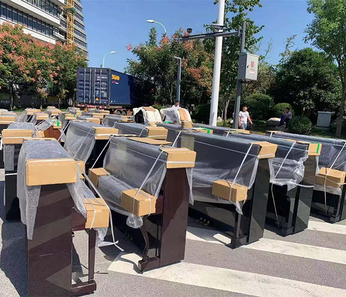 日本钢琴